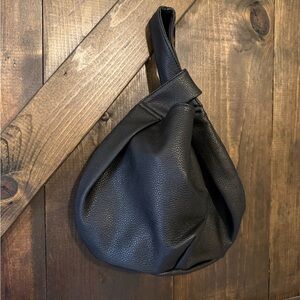 Black Leather Knot Sling Bag - Unbranded